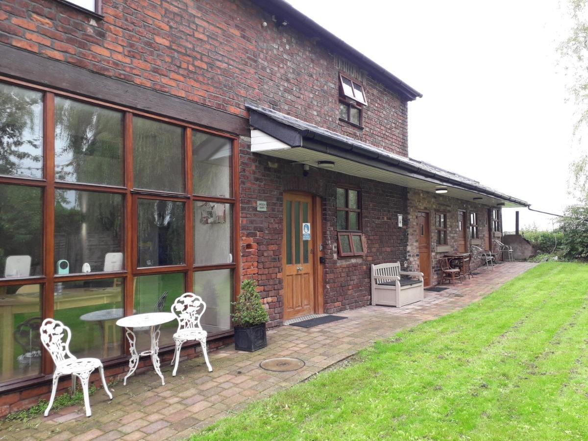 Brook Barn B&B Хейл Екстер'єр фото