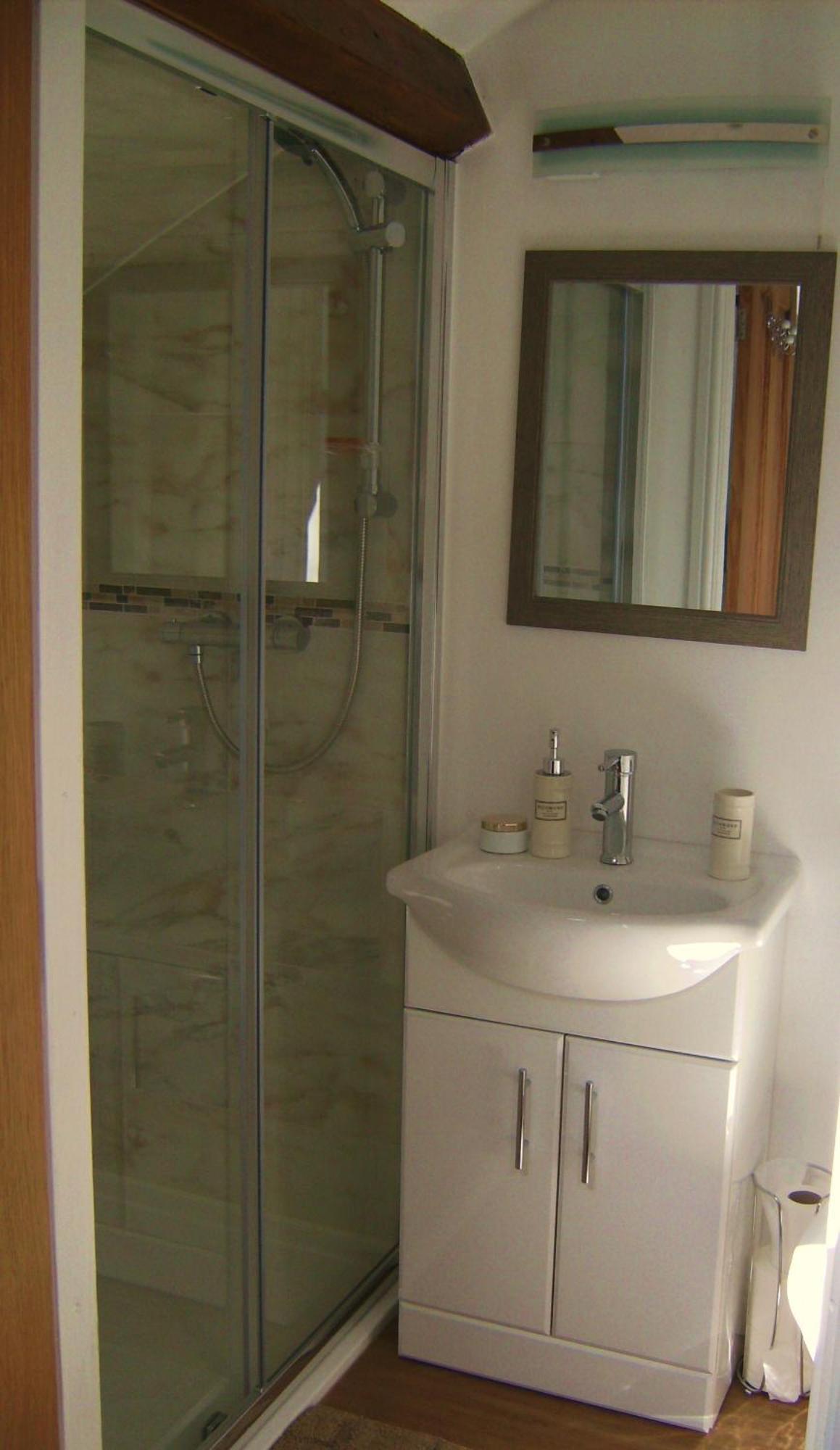 Brook Barn B&B Хейл Номер фото