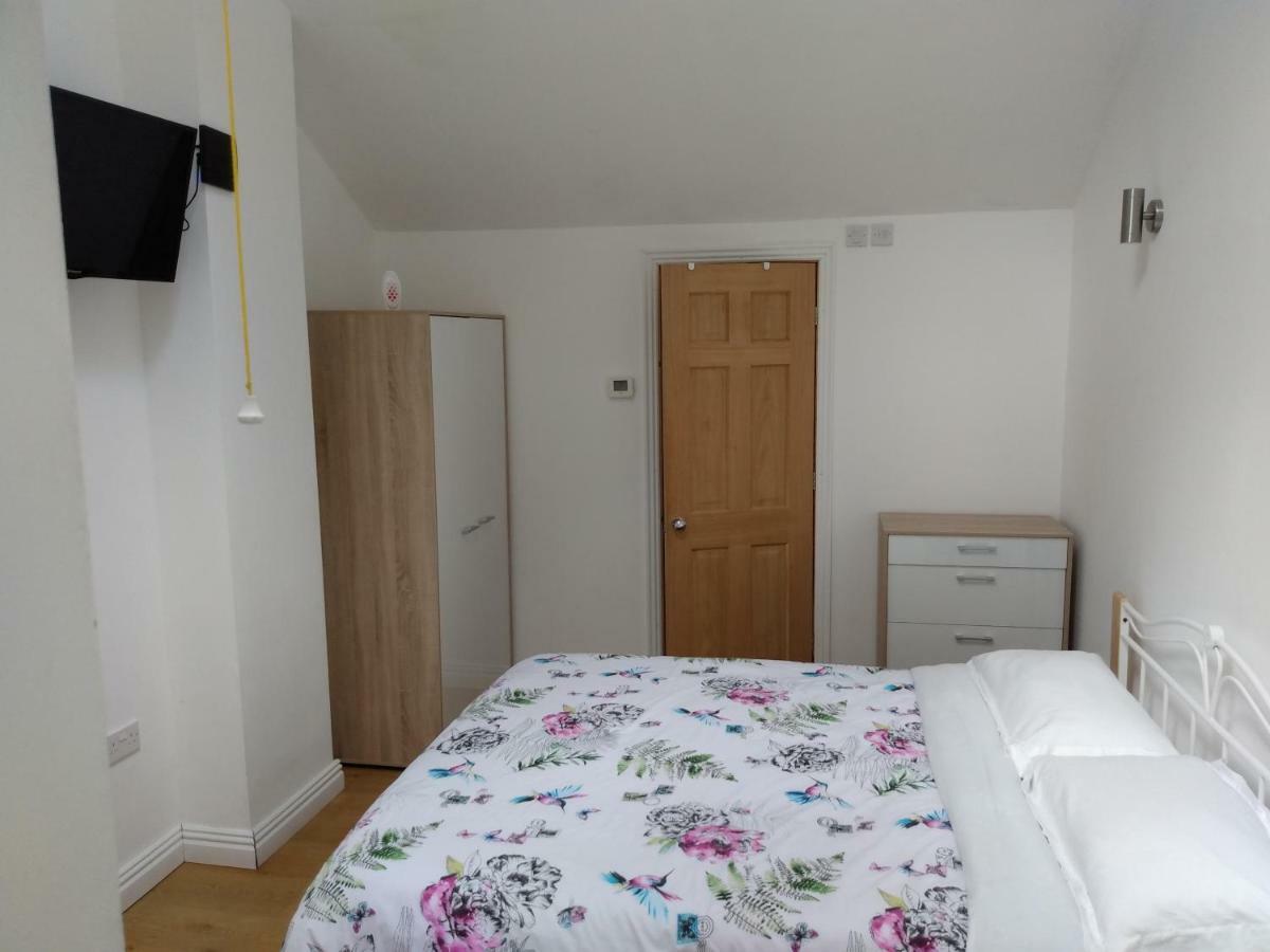 Brook Barn B&B Хейл Екстер'єр фото